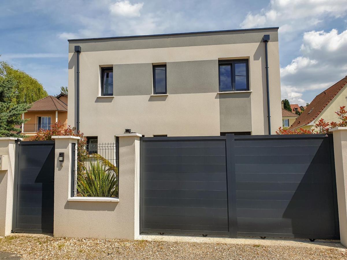Exigehome - Chambre D'Hote Avec Jacuzzi Et Jardin Paysage, Partage Orgeval  Exterior foto