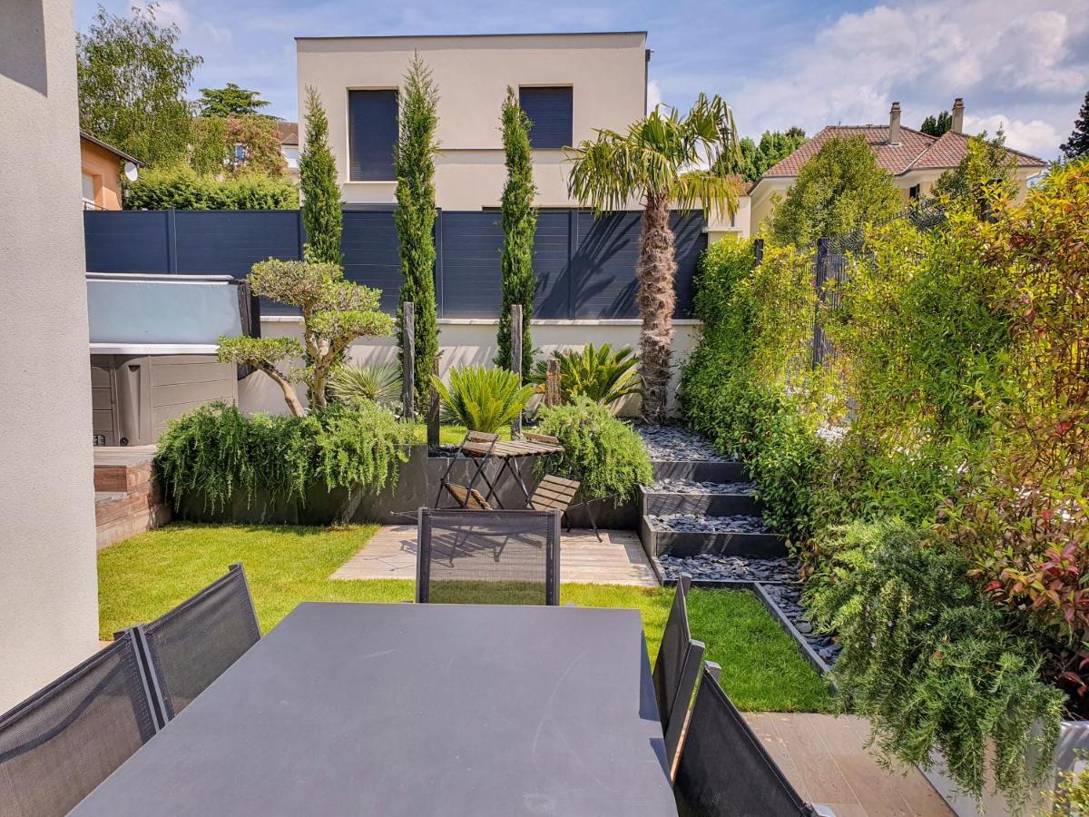 Exigehome - Chambre D'Hote Avec Jacuzzi Et Jardin Paysage, Partage Orgeval  Exterior foto