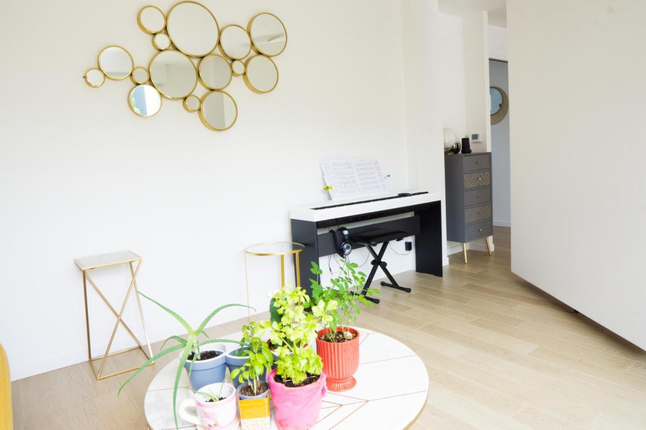 Exigehome - Chambre D'Hote Avec Jacuzzi Et Jardin Paysage, Partage Orgeval  Exterior foto
