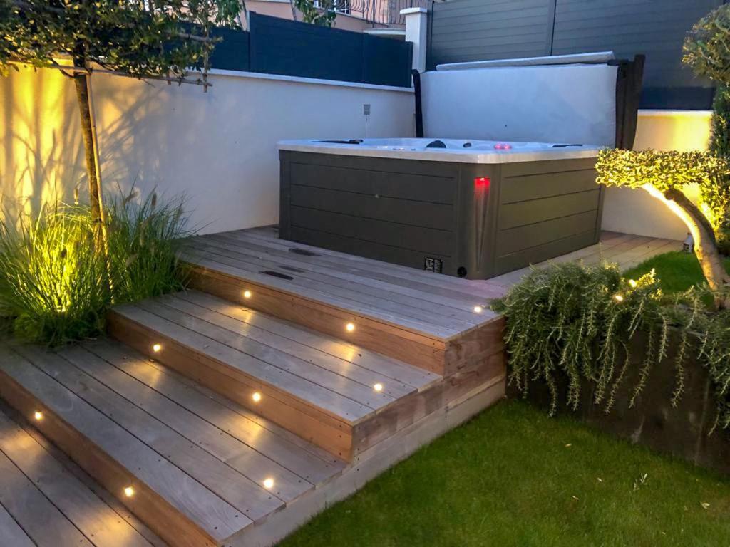 Exigehome - Chambre D'Hote Avec Jacuzzi Et Jardin Paysage, Partage Orgeval  Exterior foto